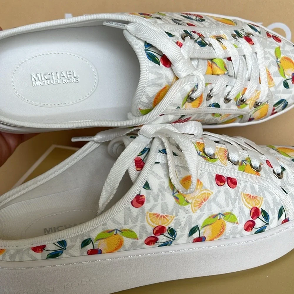 Michael Kors POPPY SLIDE SNEAKERS 
FRUIT PAINT MK SIG SM
49T4POFP1Q Platforms - Picture 12 of 16